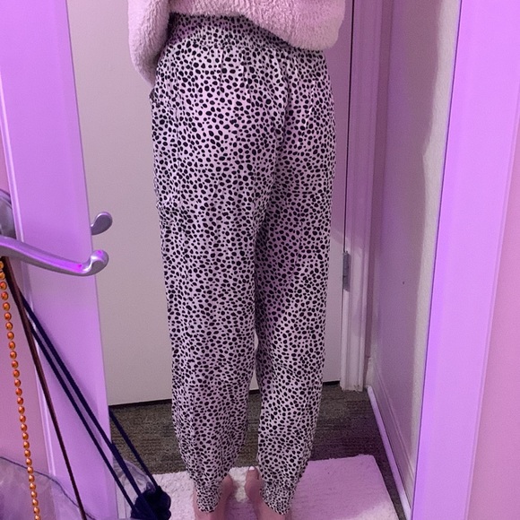 Aerie Joggers - Picture 2 of 4